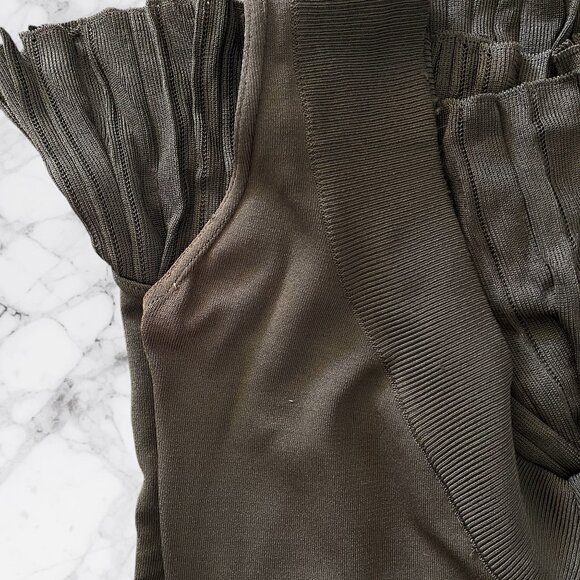 Alaïa Cling Dress with Pleated Hem in Rare Colourway, S/S 1990 $400 - Picture 7 of 11